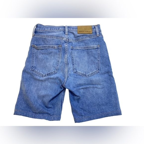 Aritiza Denim Forum - The Yoko Bermuda short - Picture 2 of 11